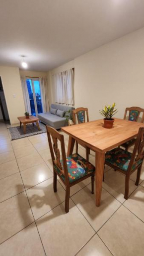 DEPARTAMENTO Ubicado en el CENTRO DE CORDOBA 1 dormitorio Balcón Asador Pileta